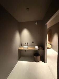 F3C26623-CAA7-412B-80DF-2F77B3C97515